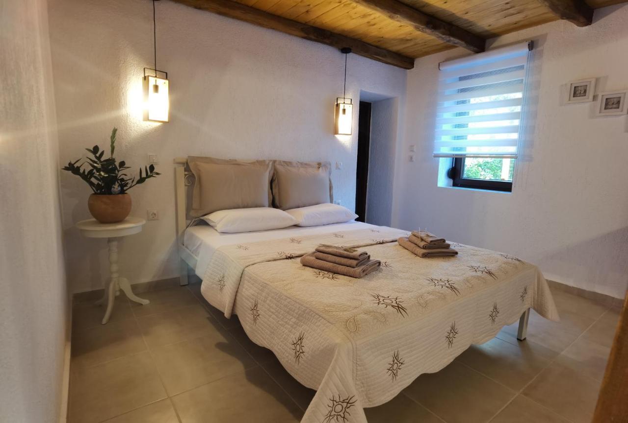 Elaion Thea-Nies Villa Sourpi Buitenkant foto